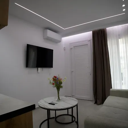Lejlighed Ellie's Modern Haven
